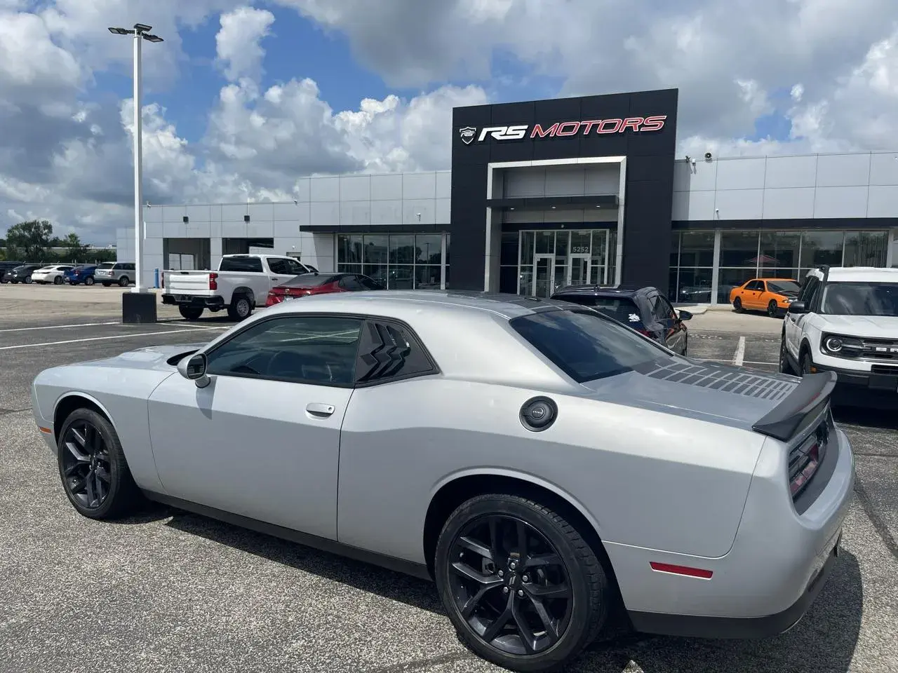 2023 Dodge Challenger SXT Auto photo 3