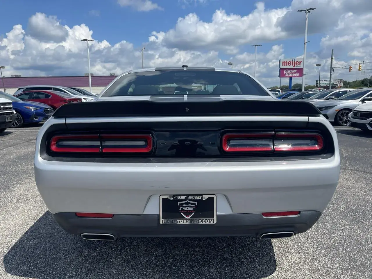 2023 Dodge Challenger SXT Auto photo 5