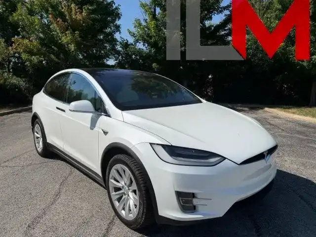 2020 Tesla Model X Long Range's photo