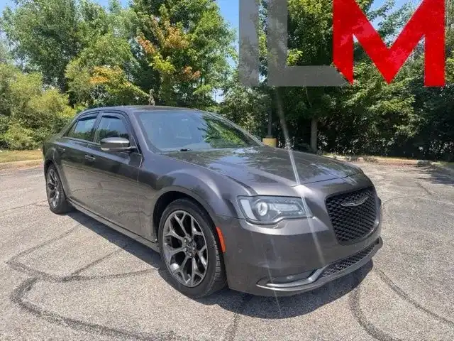 2015 Chrysler 300 S V6's photo