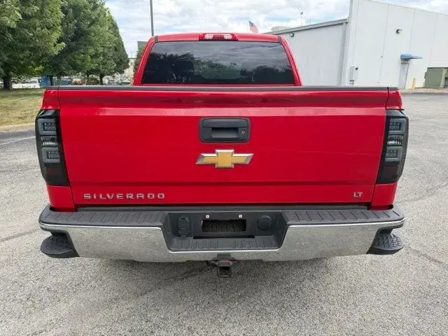 2014 Chevrolet Silverado 1500 LT Crew Cab Short Box photo 4