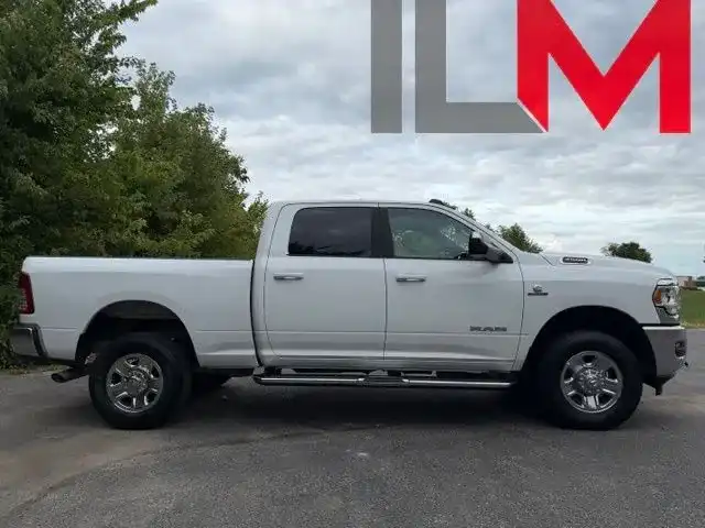 2022 RAM 2500 Big Horn 4WD Crew Cab SWB's photo