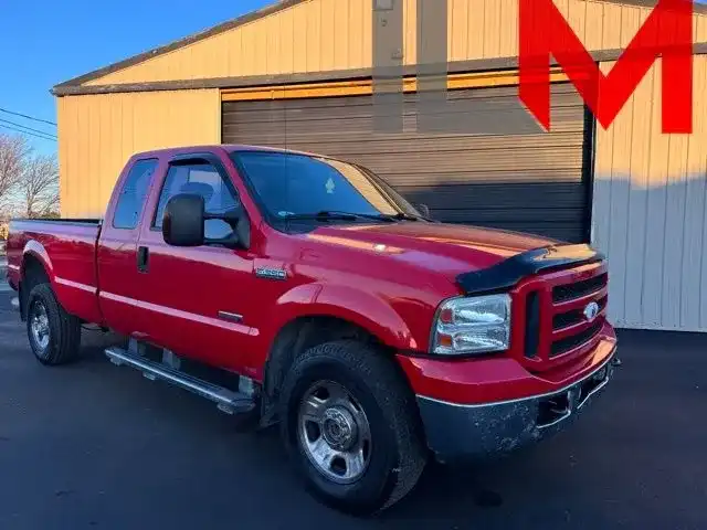 2007 Ford F-350 XLT 4WD SuperCab SRW 142 in's photo