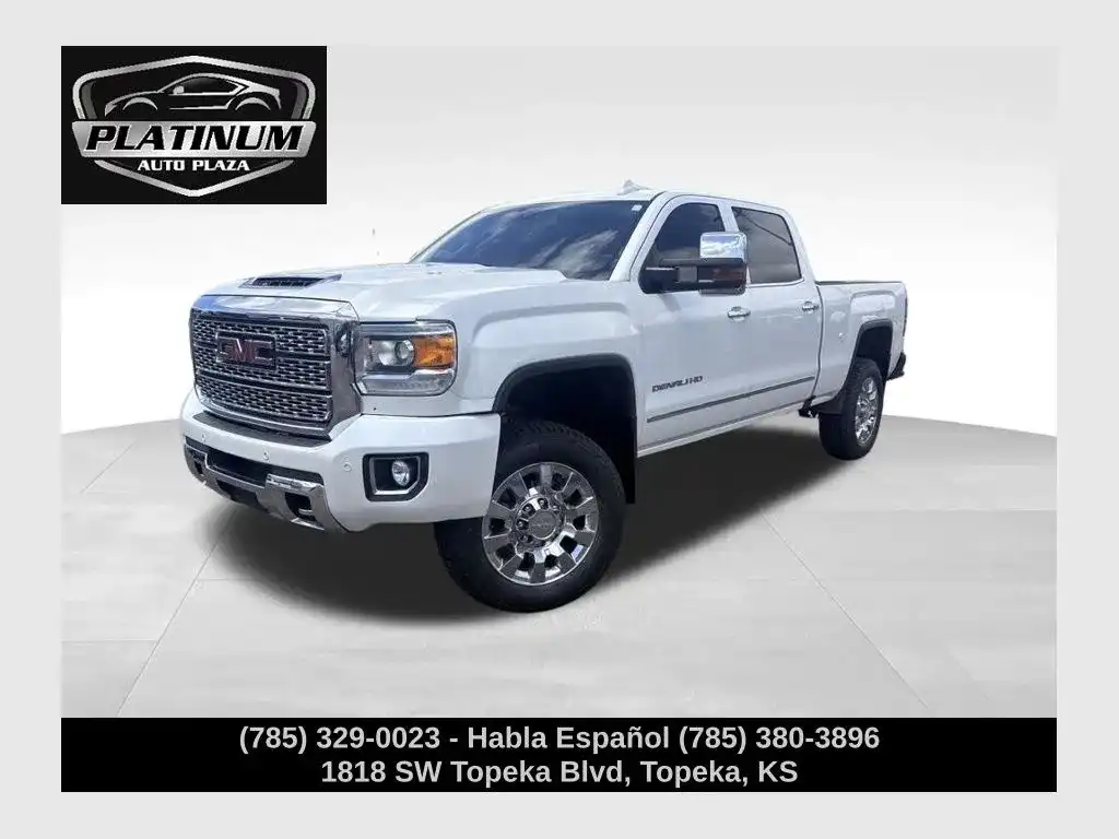 2019 GMC Sierra 4WD Crew Cab Standard Box Denali's photo