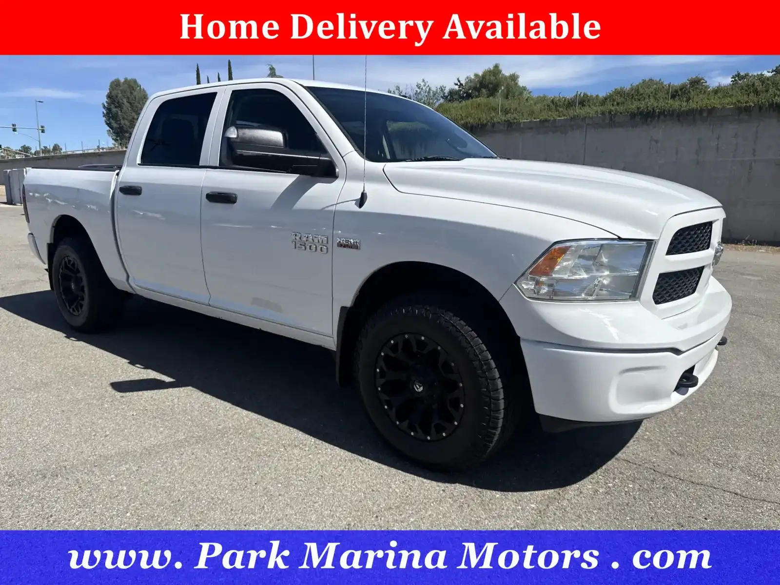 2015 RAM 1500 ST Crew Cab 4x4's photo