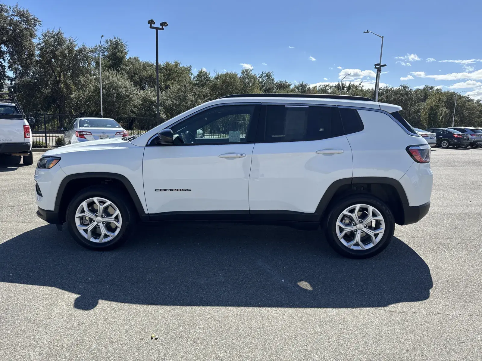 2024 Jeep Compass Latitude 4WD photo 4