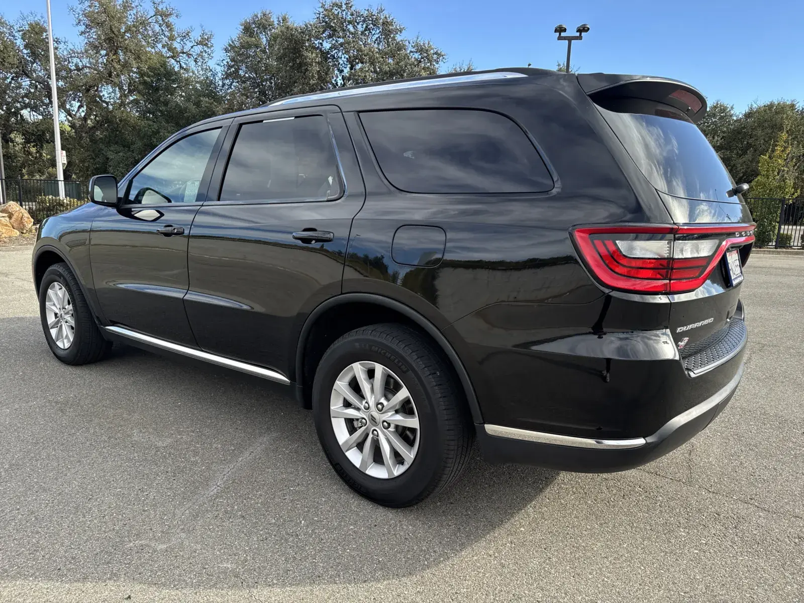 2023 Dodge Durango SXT AWD photo 5