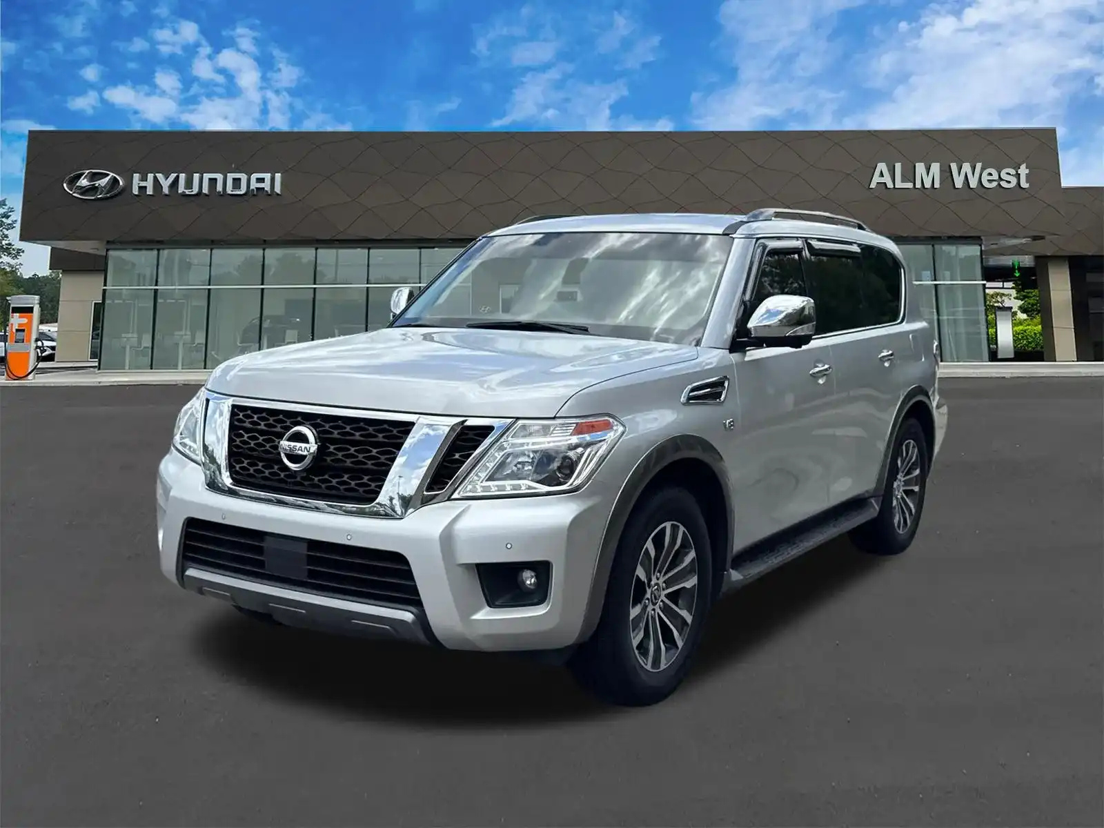 2019 Nissan Armada SL 4X2's photo