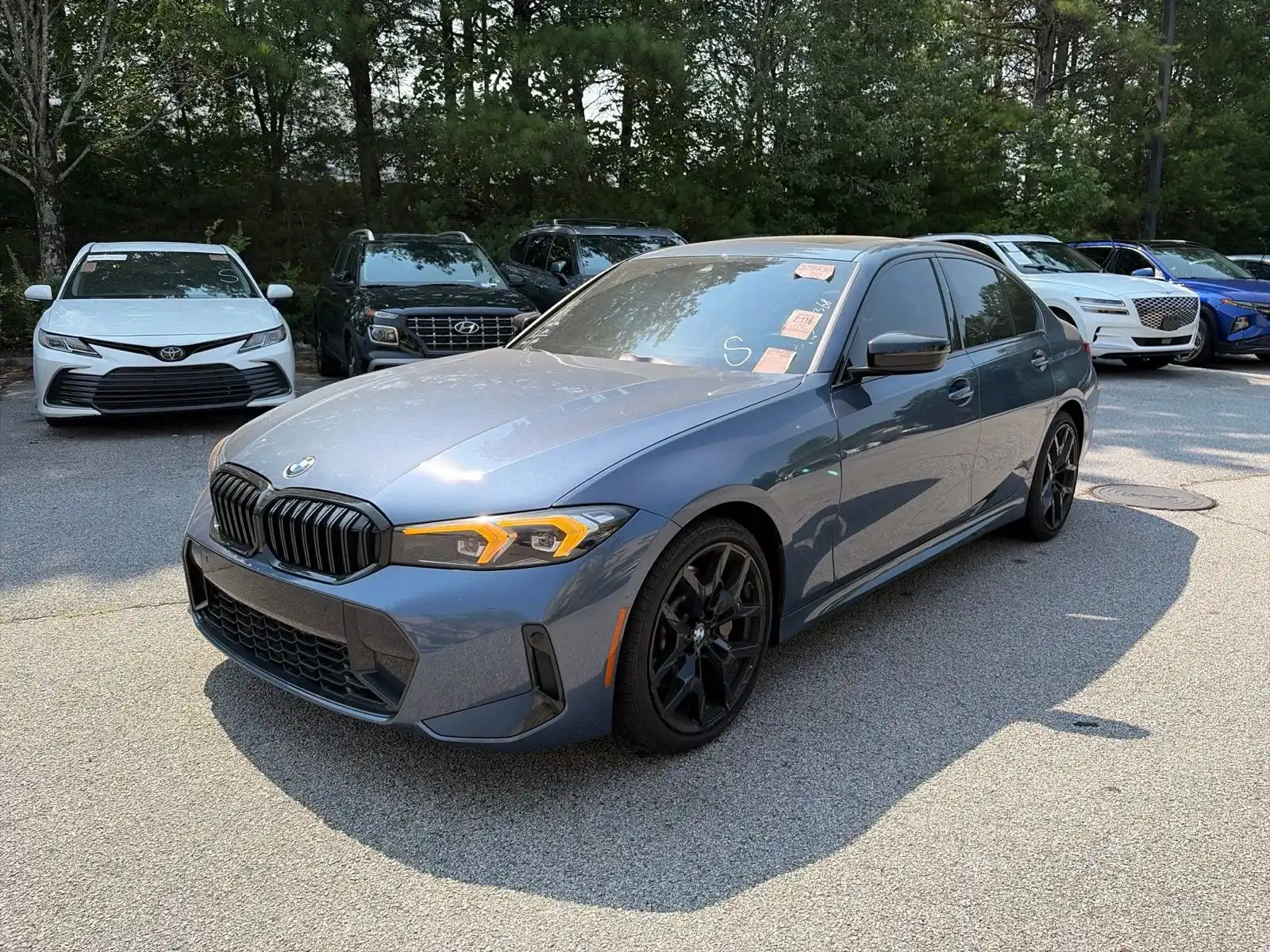 2025 BMW 3 Series 330i Sedan's photo