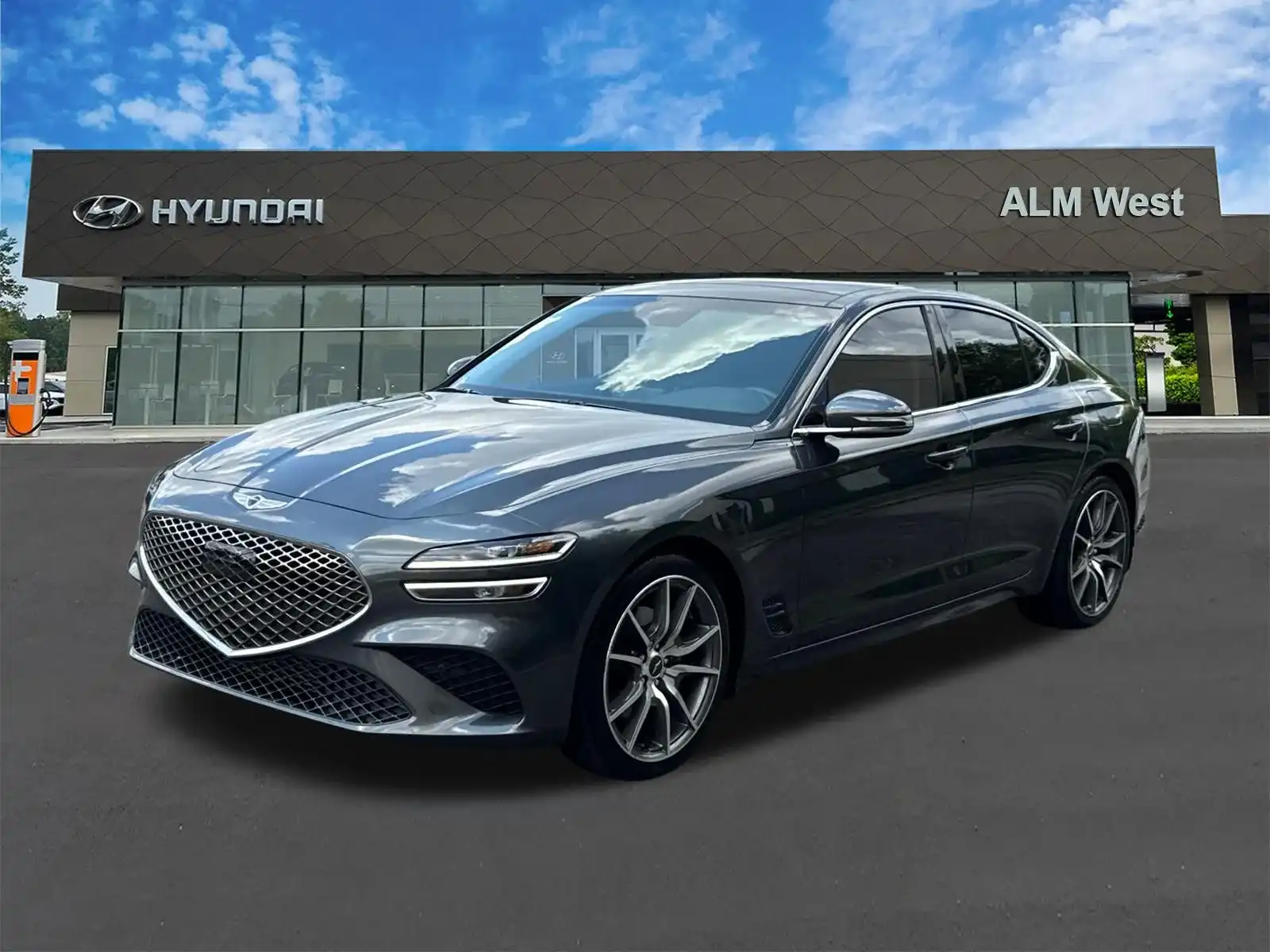 2022 Genesis G70 2.0T Standard's photo