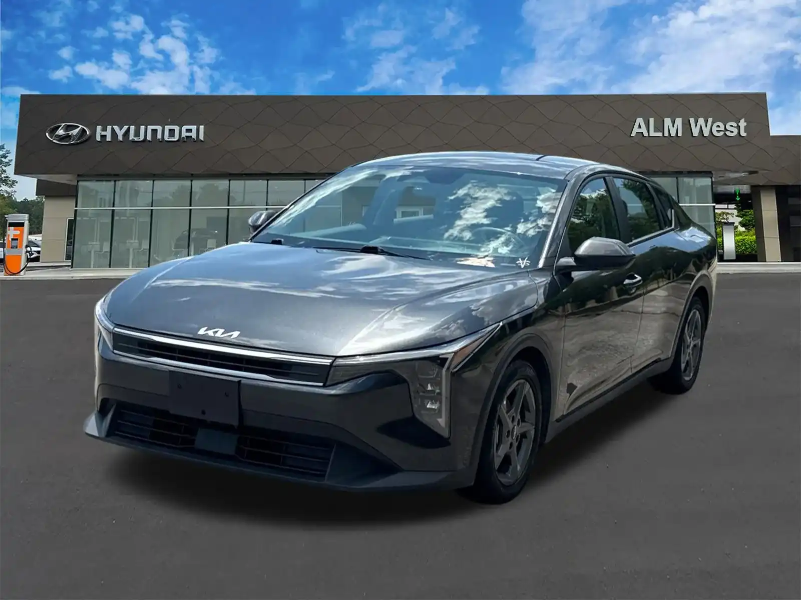 2025 Kia K4 LXS AT's photo