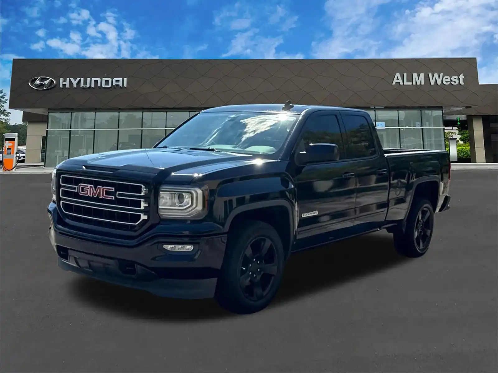 2017 GMC Sierra 2WD Double Cab Standard Box's photo