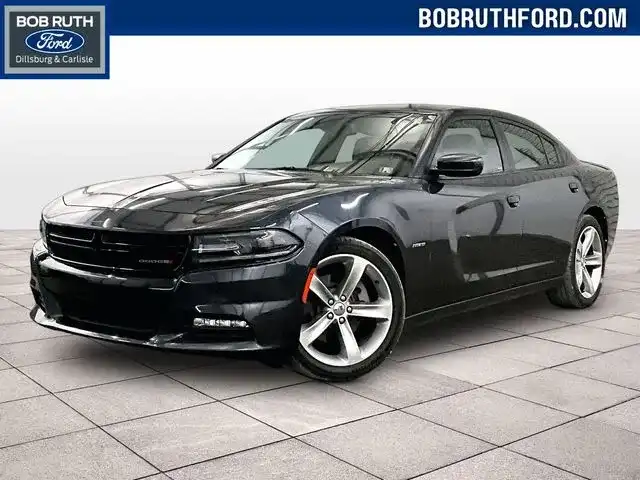 2016 Dodge Charger R/T's photo