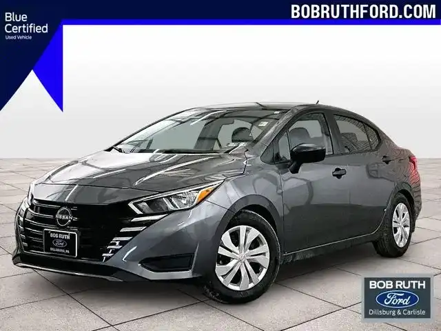2023 Nissan Versa 1.6 S MT's photo