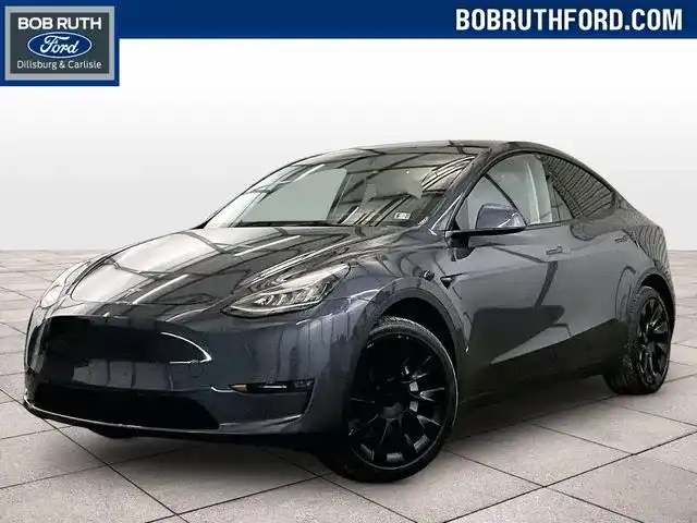 2023 Tesla Model Y Long Range Dual Motor All-Wheel Drive's photo