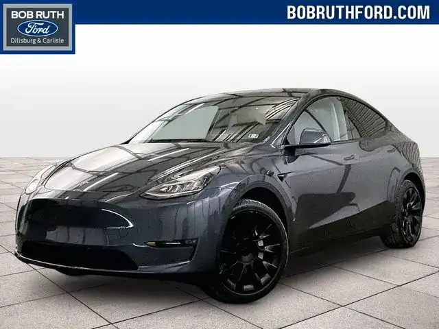 2023 Tesla Model Y Long Range Dual Motor All-Wheel Drive's photo