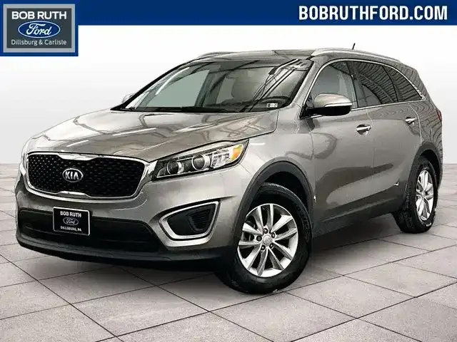 2016 Kia Sorento LX AT's photo