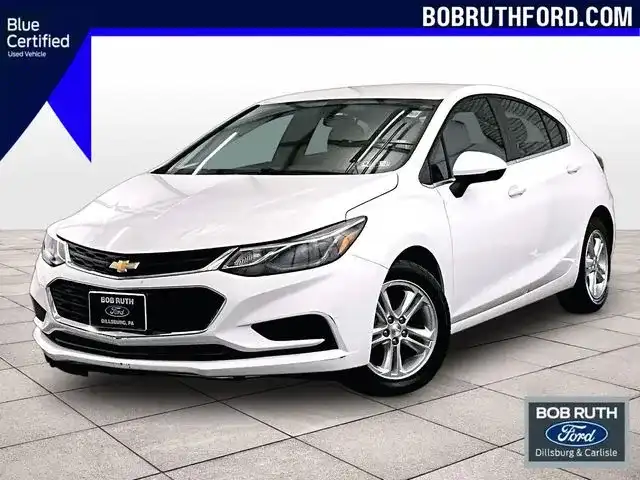 2018 Chevrolet Cruze LT Hatchback Auto's photo