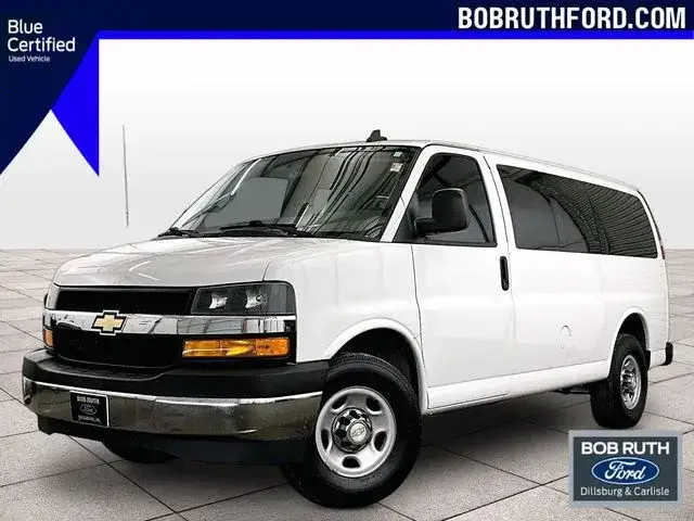 2018 Chevrolet Express LT 3500 photo 1