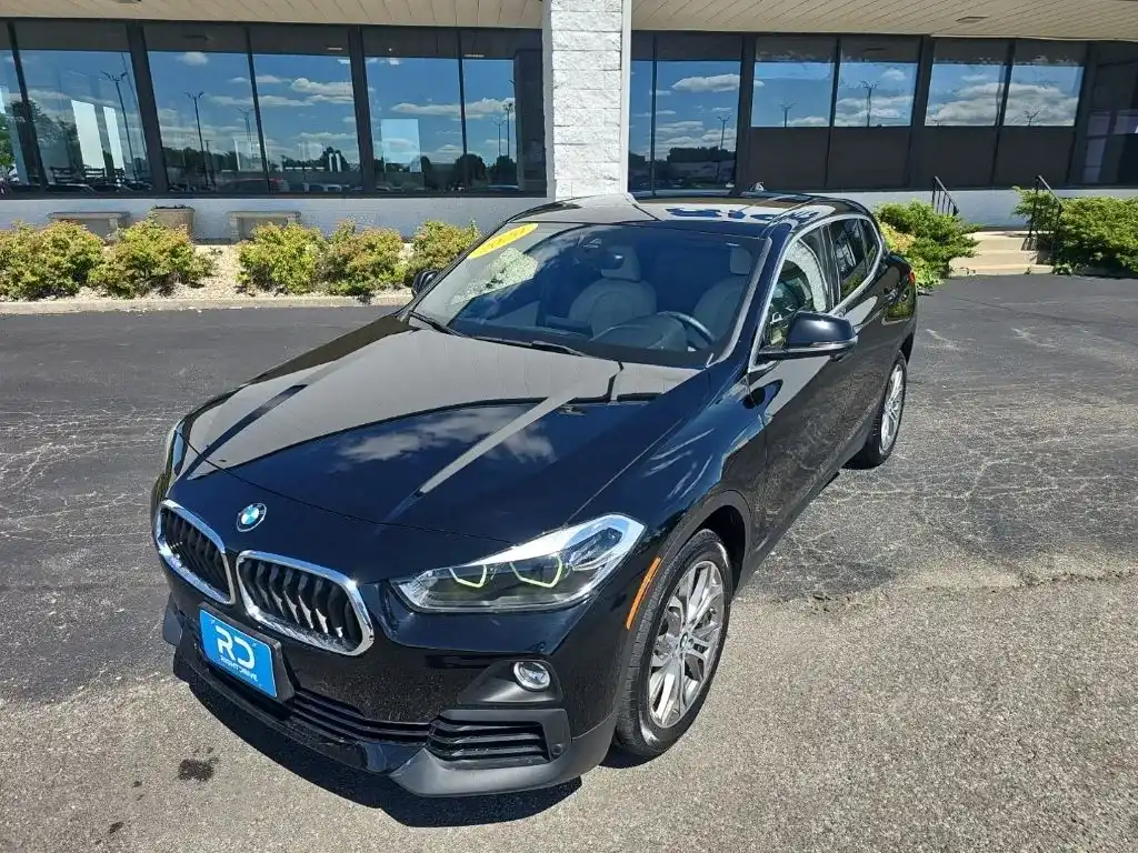 2020 BMW X2 xDrive28i's photo