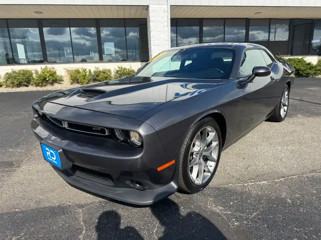 2023 Dodge Challenger GT Auto's photo