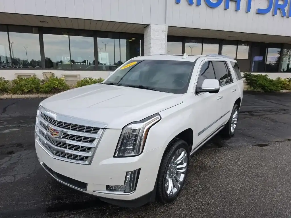 2017 Cadillac Escalade AWD Premium Luxury's photo