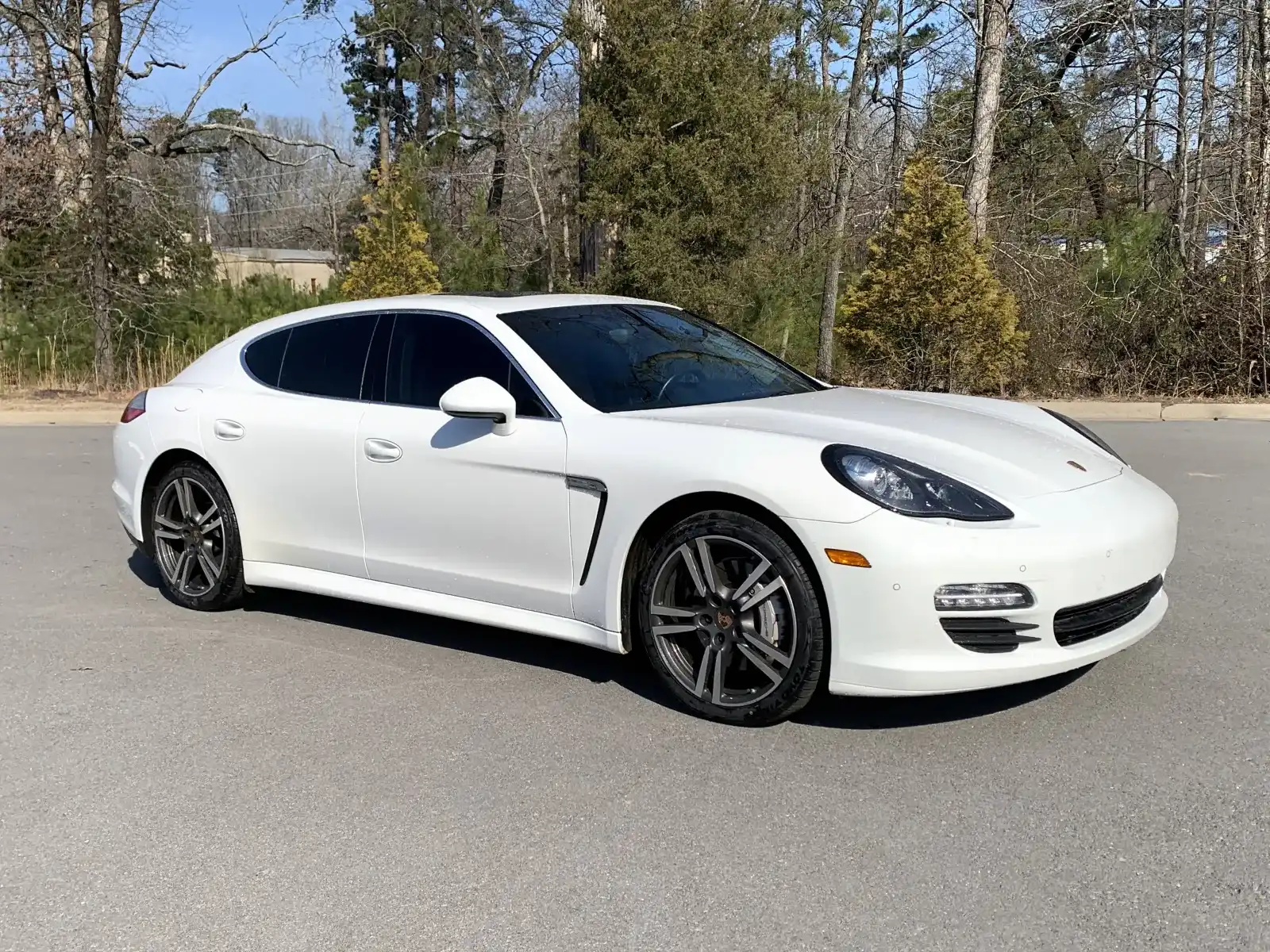 2013 Porsche Panamera S's photo