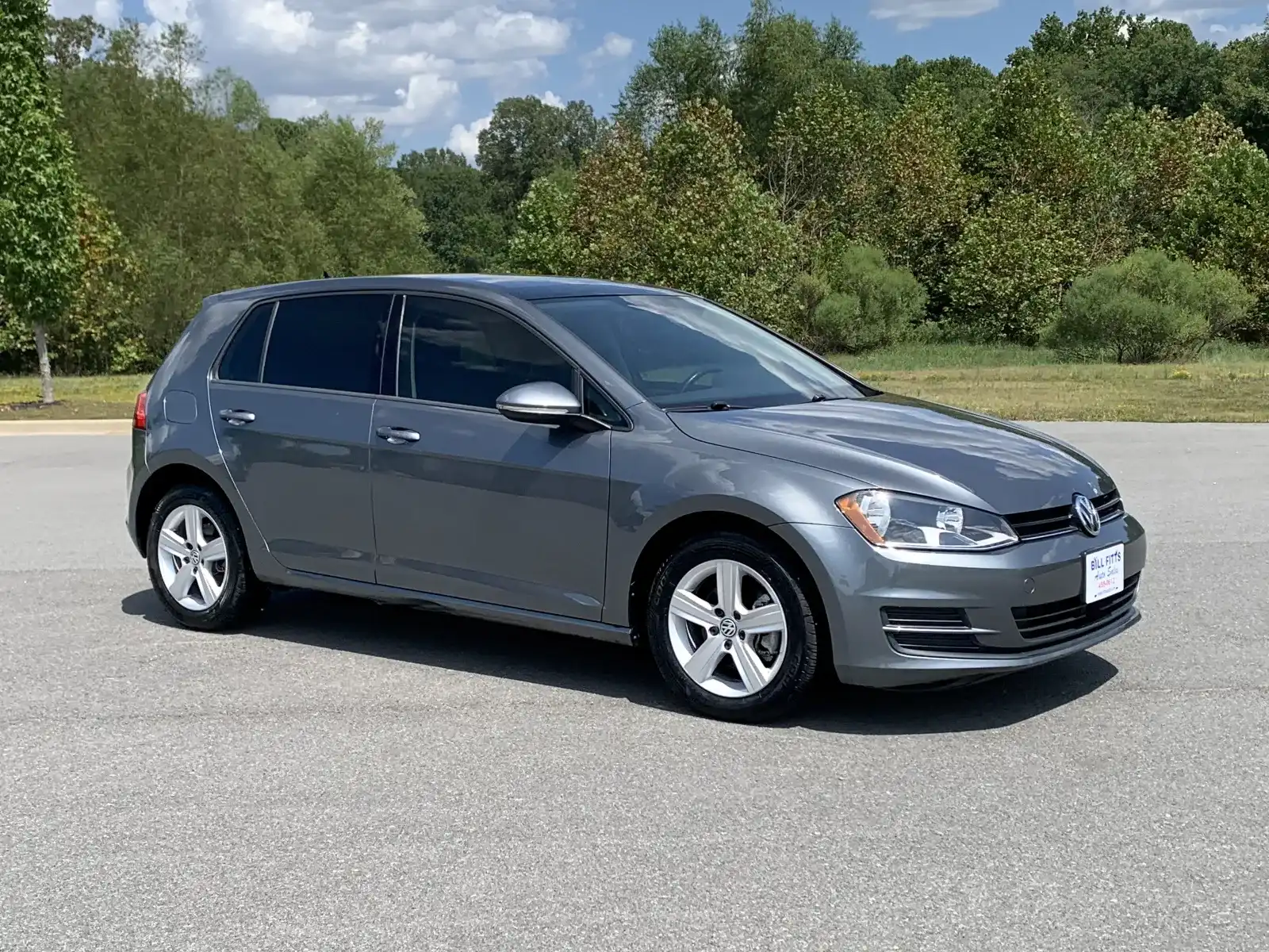 2017 Volkswagen Golf TSI Wolfsburg Edition 4-Door Auto's photo