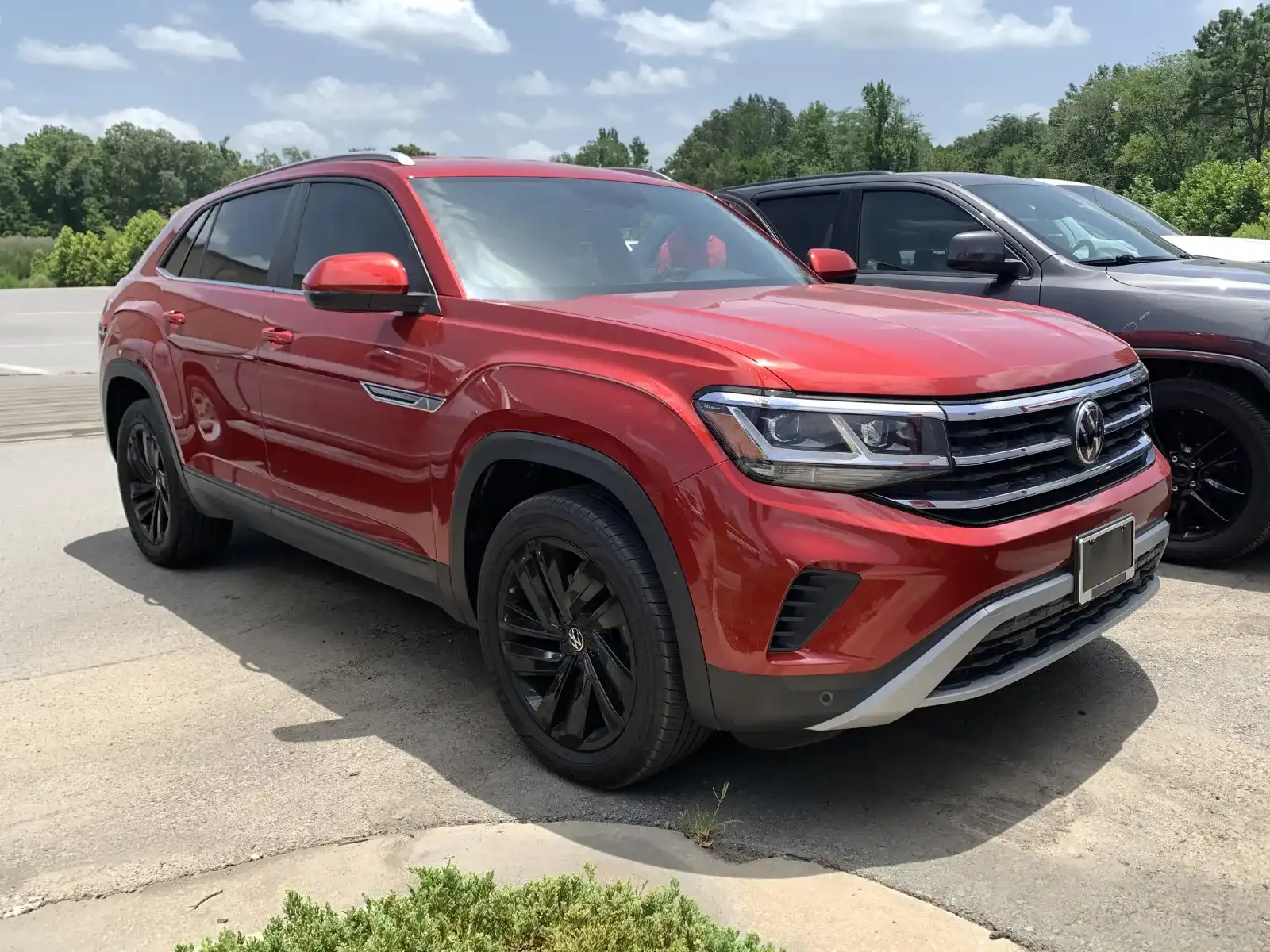 2022 Volkswagen Atlas Cross Sport 3.6L V6 SE w/Tech's photo