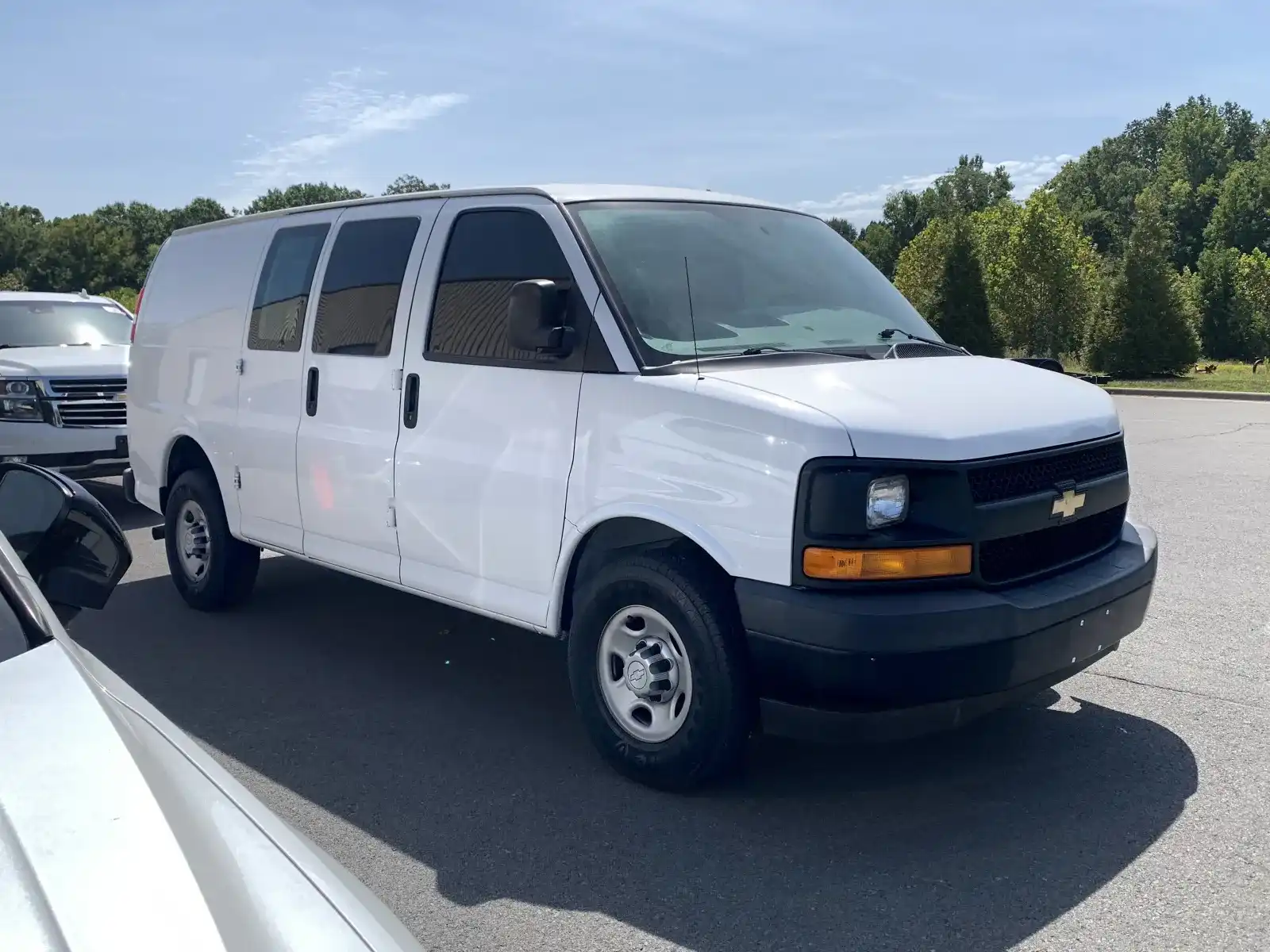 2017 Chevrolet Express Work Van HD 2500's photo
