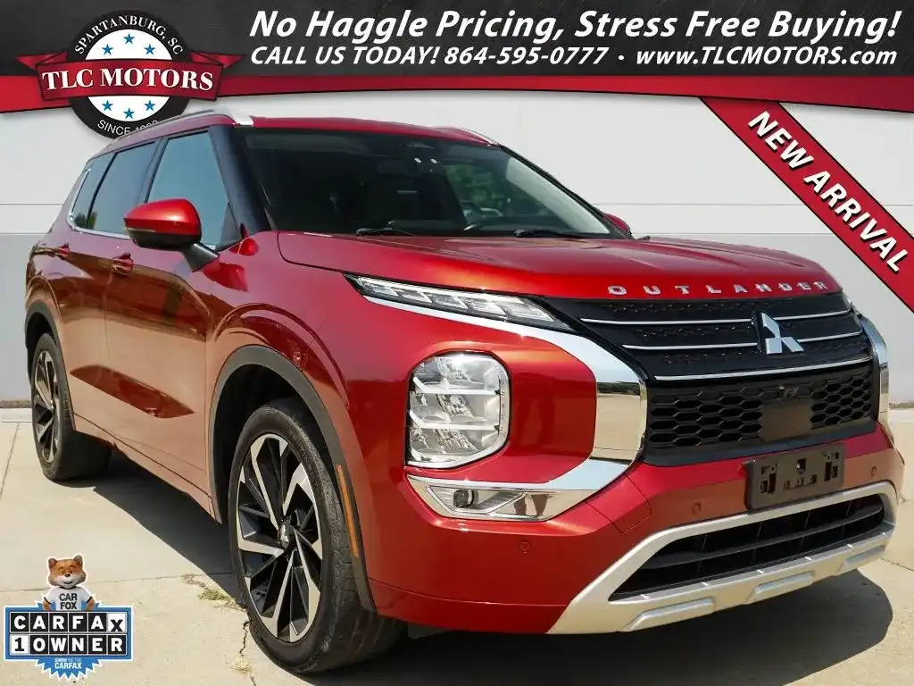 2022 Mitsubishi Outlander SEL Special Edition 2WD's photo