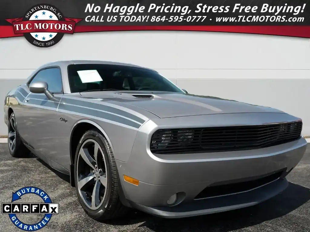 2014 Dodge Challenger R/T Classic's photo