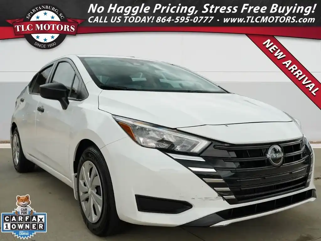 2025 Nissan Versa 1.6 S CVT's photo