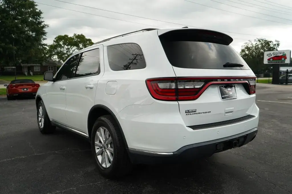 2023 Dodge Durango SXT RWD Launch Edition photo 3