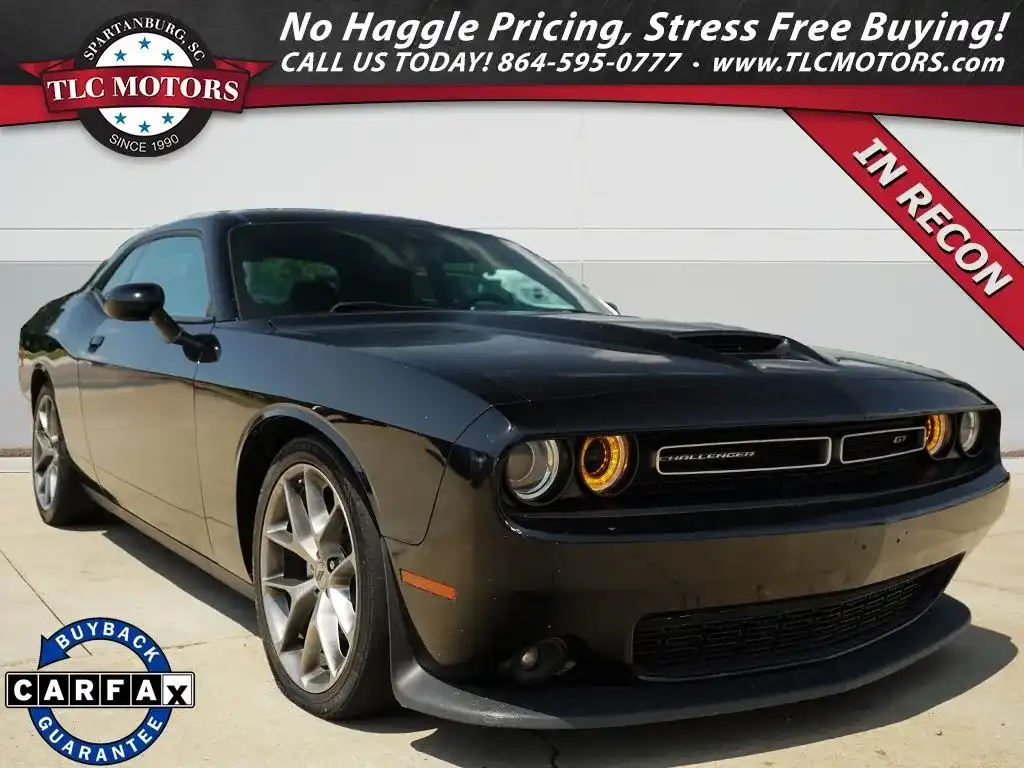 2022 Dodge Challenger GT Auto's photo
