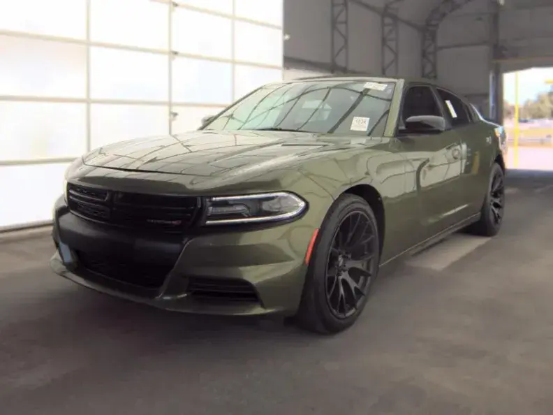 2021 Dodge Charger SXT photo 4