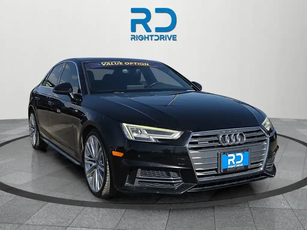 2017 Audi A4 2.0T quattro S tronic Premium Plus's photo