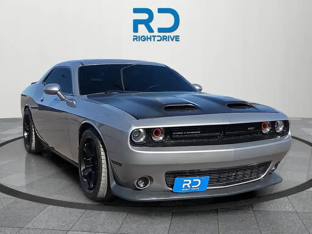 2015 Dodge Challenger SRT 392's photo