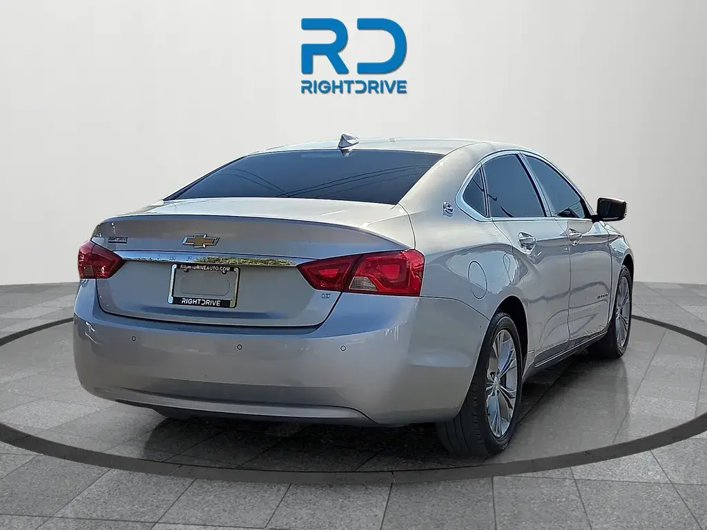 2015 Chevrolet Impala 1LT photo 3
