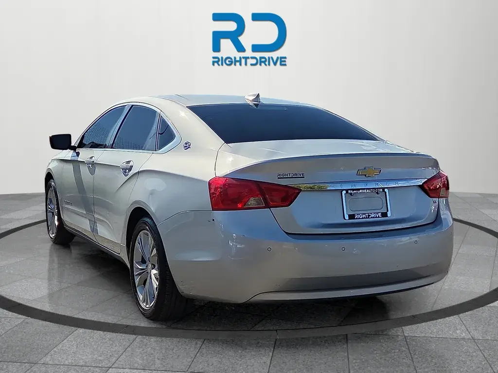 2015 Chevrolet Impala 1LT photo 4