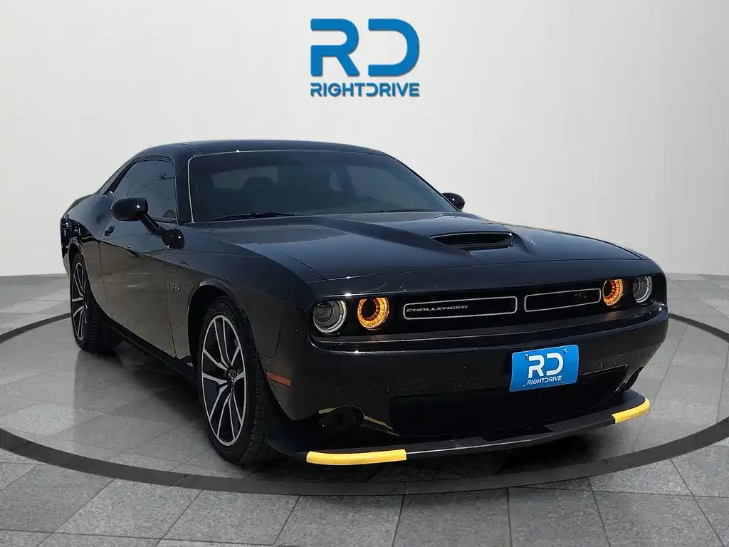 2023 Dodge Challenger R/T's photo