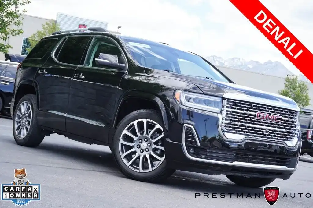 2023 GMC Acadia Denali AWD's photo