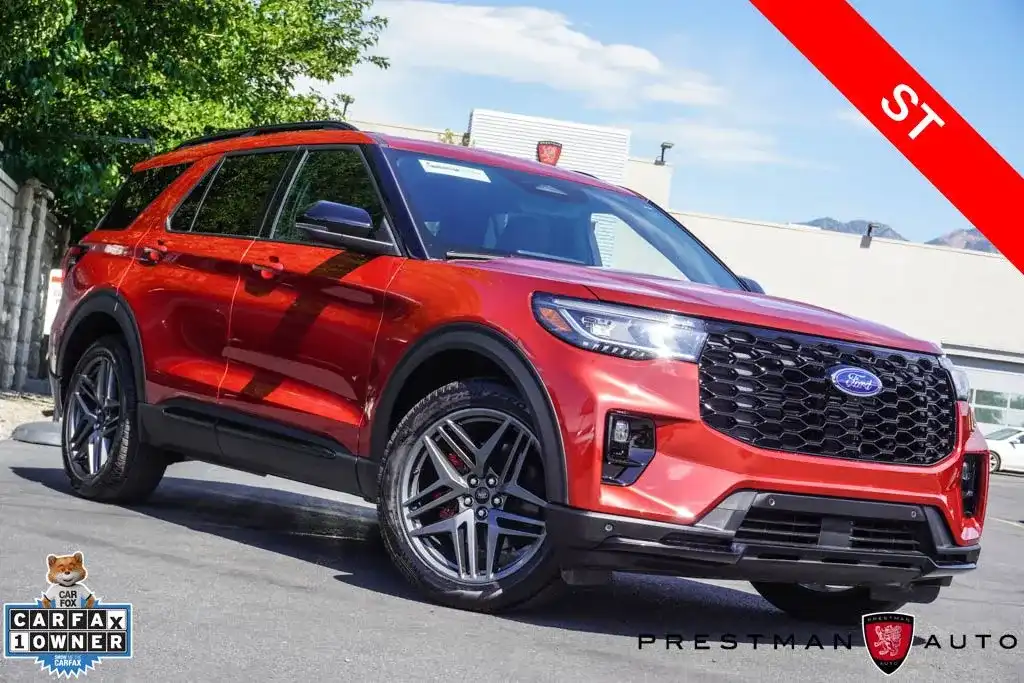 2025 Ford Explorer ST 4WD (PL535)'s photo
