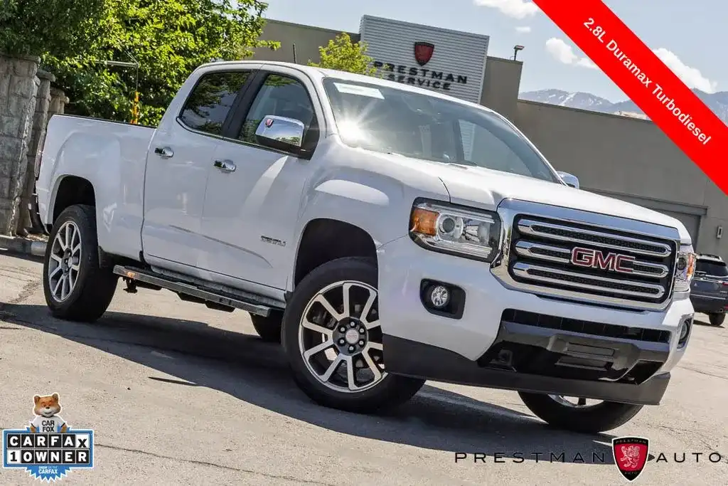 2019 GMC Canyon 4WD Denali Crew Cab Long Box's photo