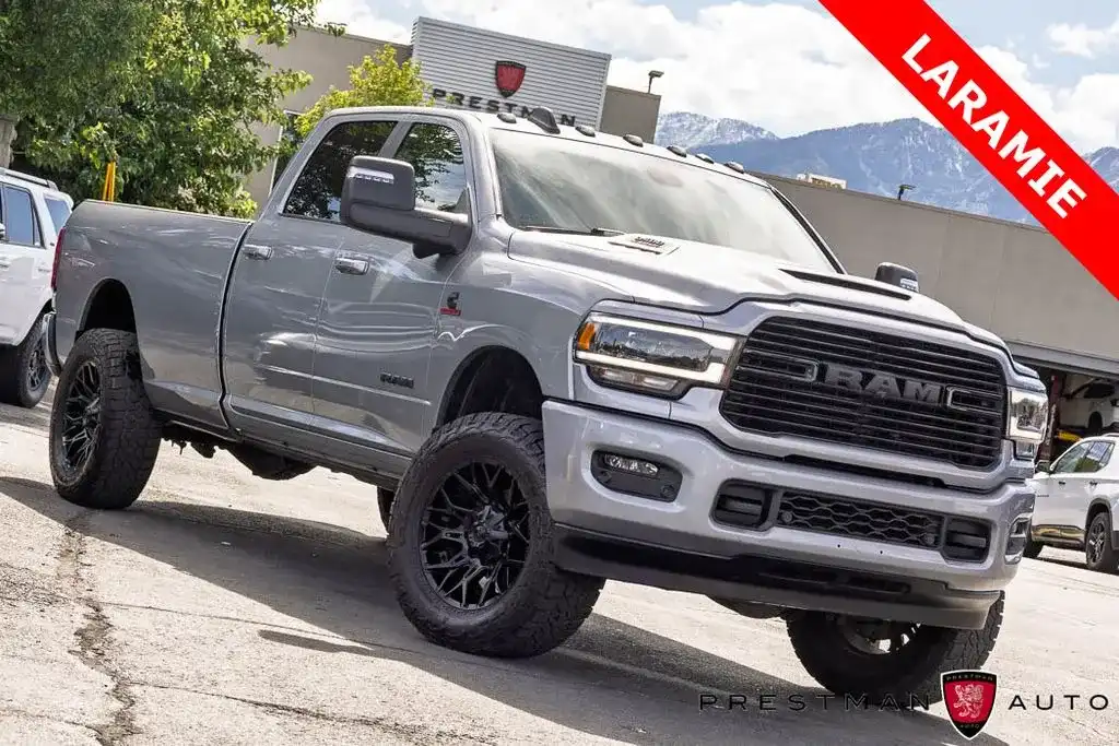 2024 RAM 3500 Laramie 4X4 Crew Cab LWB's photo