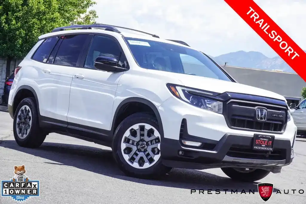 2024 Honda Passport 3.5 TrailSport 4WD Auto's photo
