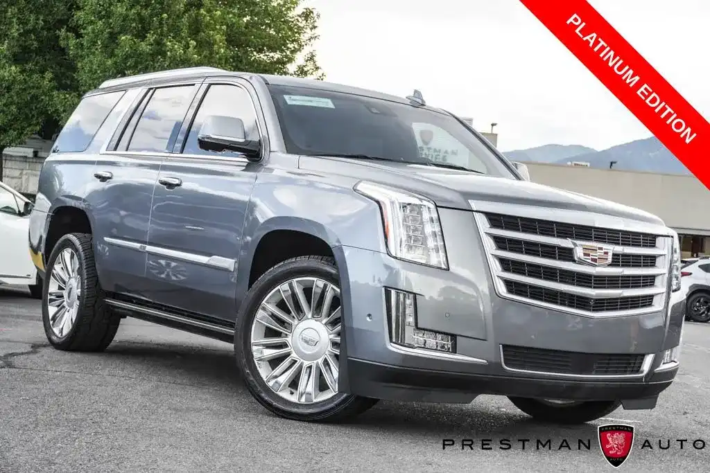 2019 Cadillac Escalade AWD Platinum's photo