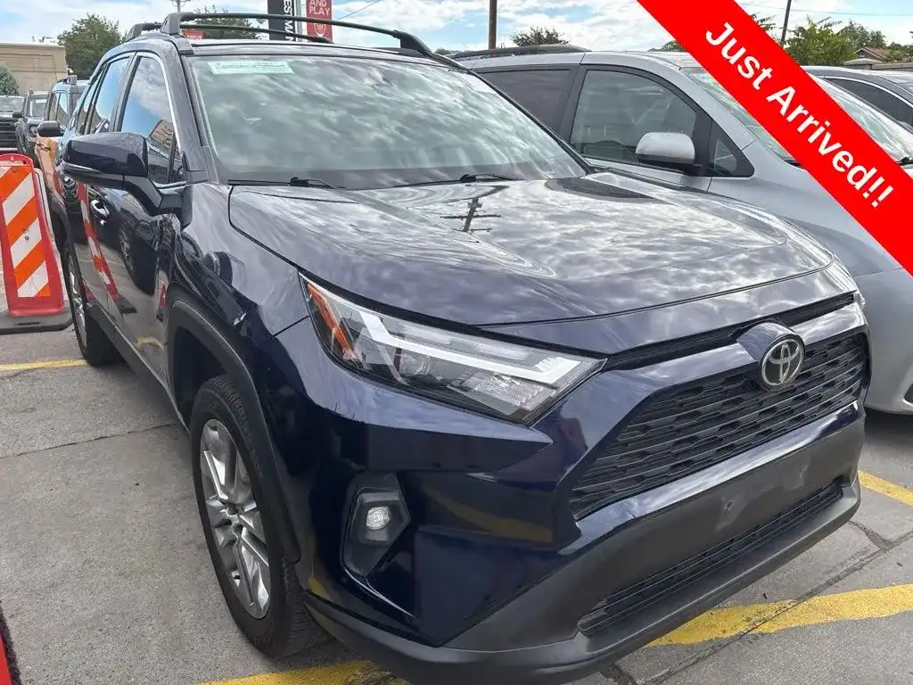 2024 Toyota RAV4 XLE Premium FWD's photo