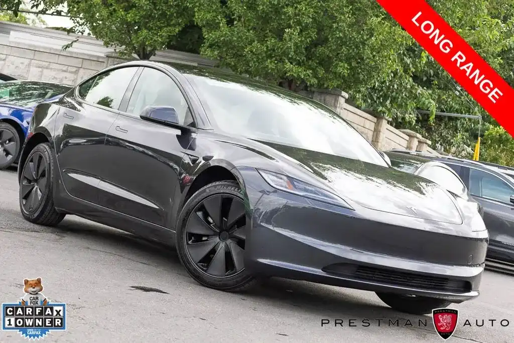 2025 Tesla Model 3 Long Range's photo