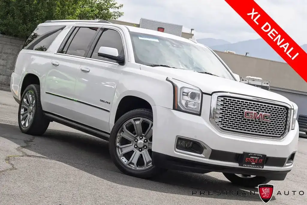 2016 GMC Yukon Denali AWD's photo